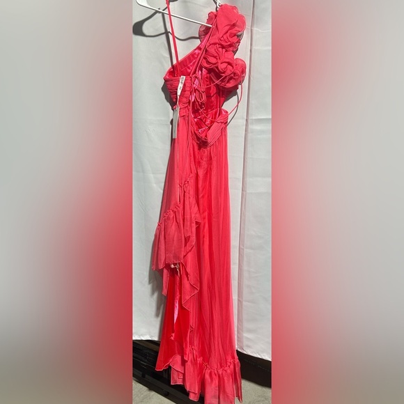 Mac Duggal 67989 NWT Ruffled One Shoulder Asymmetrical Gown - Picture 5 of 6